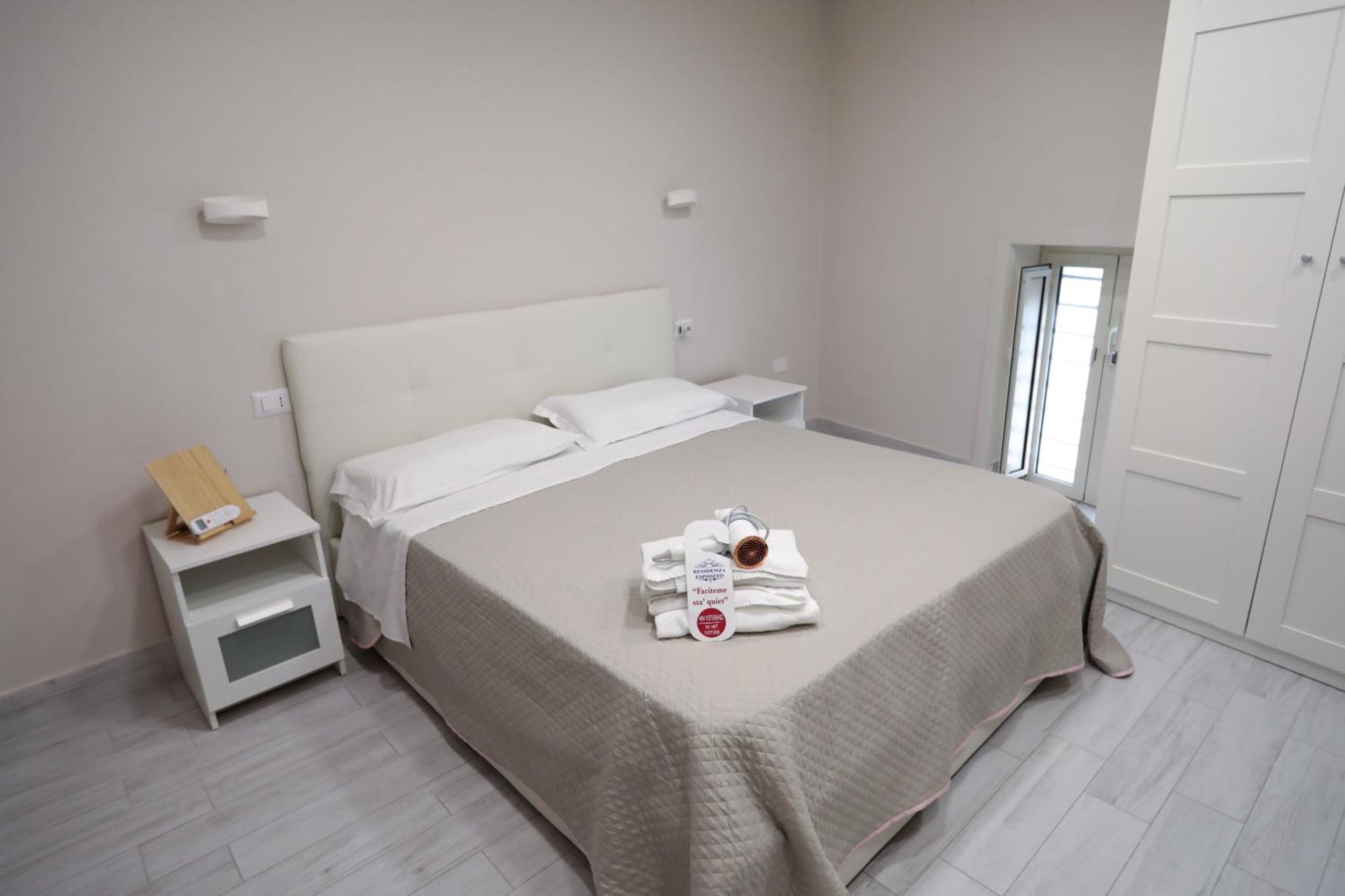 Residenza Esposito Hotel Napoli Eksteriør billede