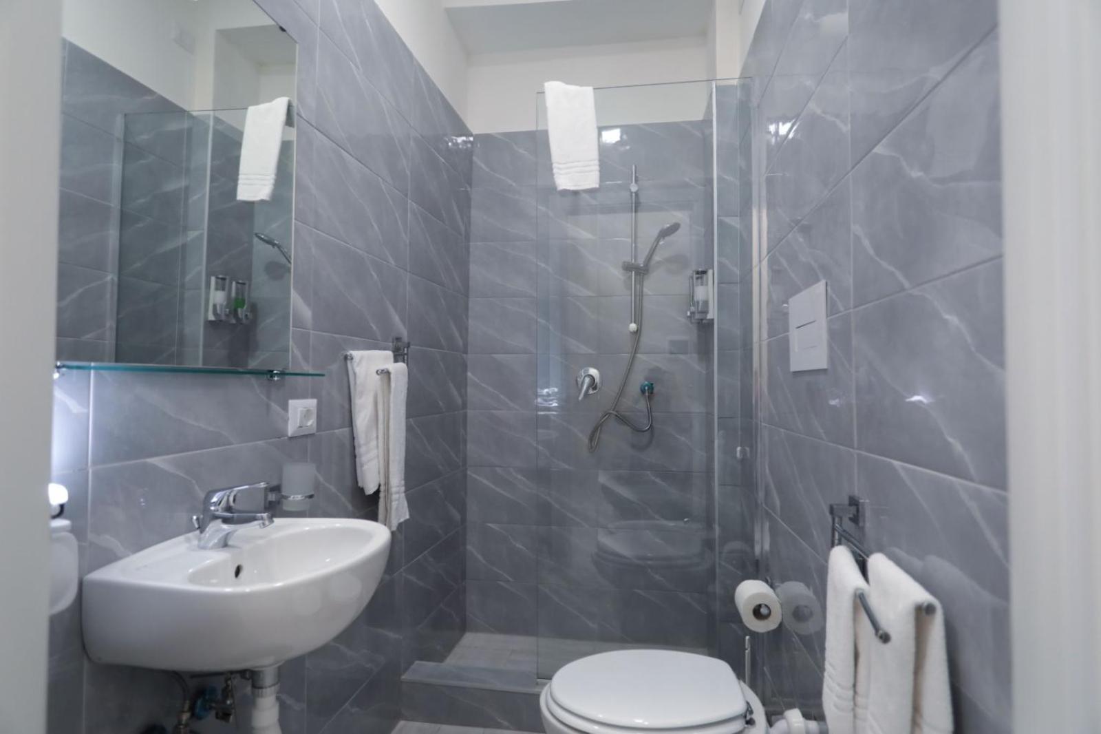 Residenza Esposito Hotel Napoli Eksteriør billede