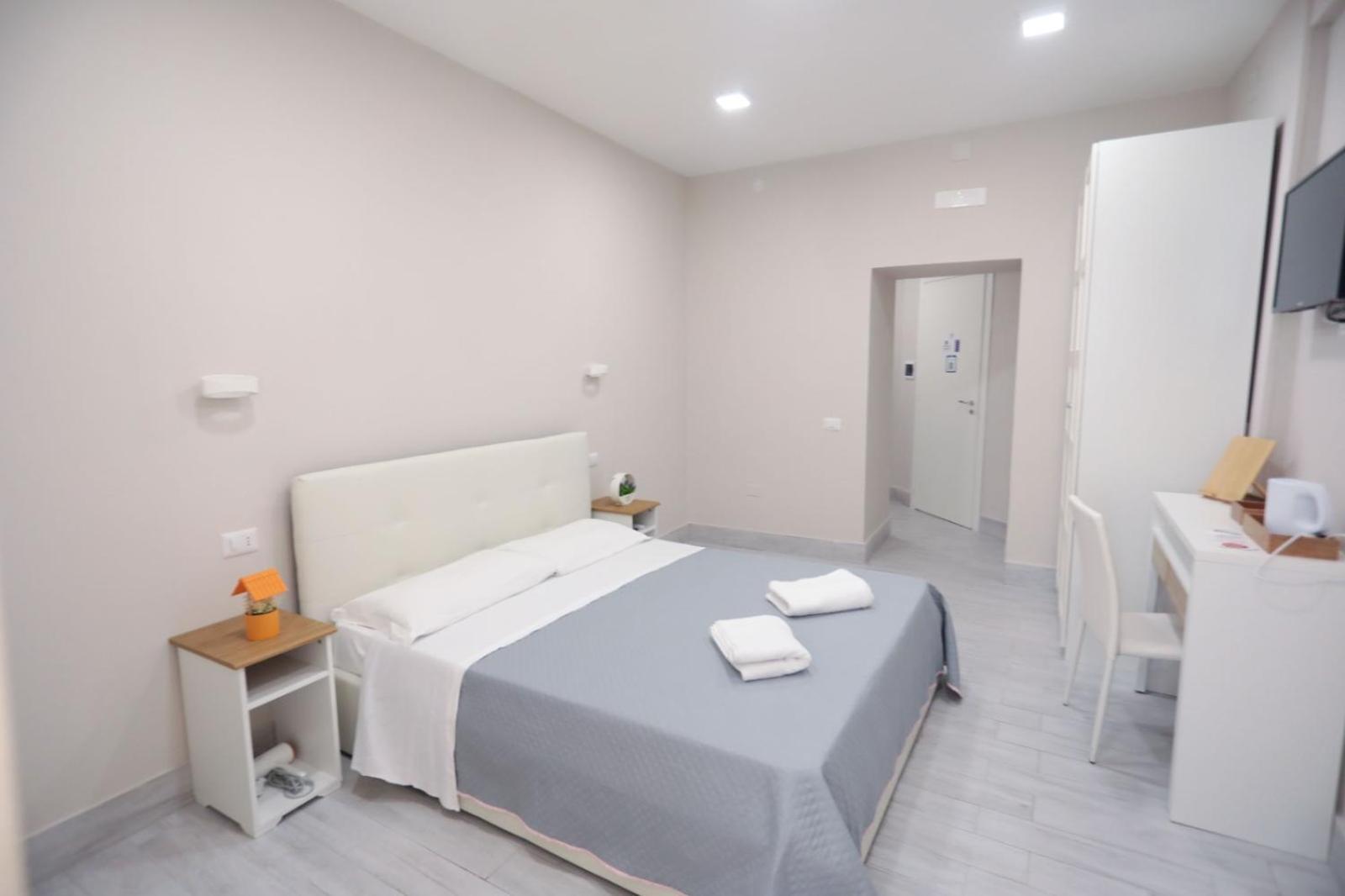 Residenza Esposito Hotel Napoli Eksteriør billede