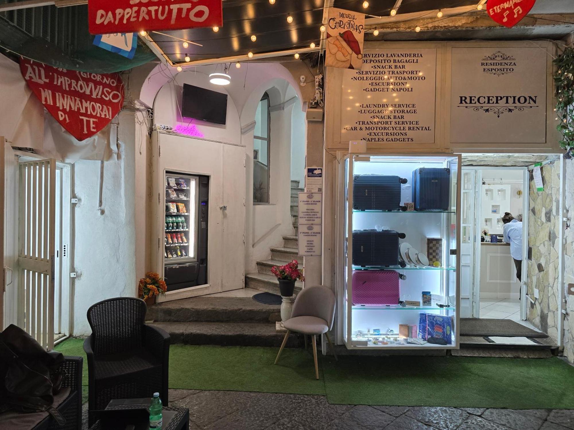 Residenza Esposito Hotel Napoli Eksteriør billede