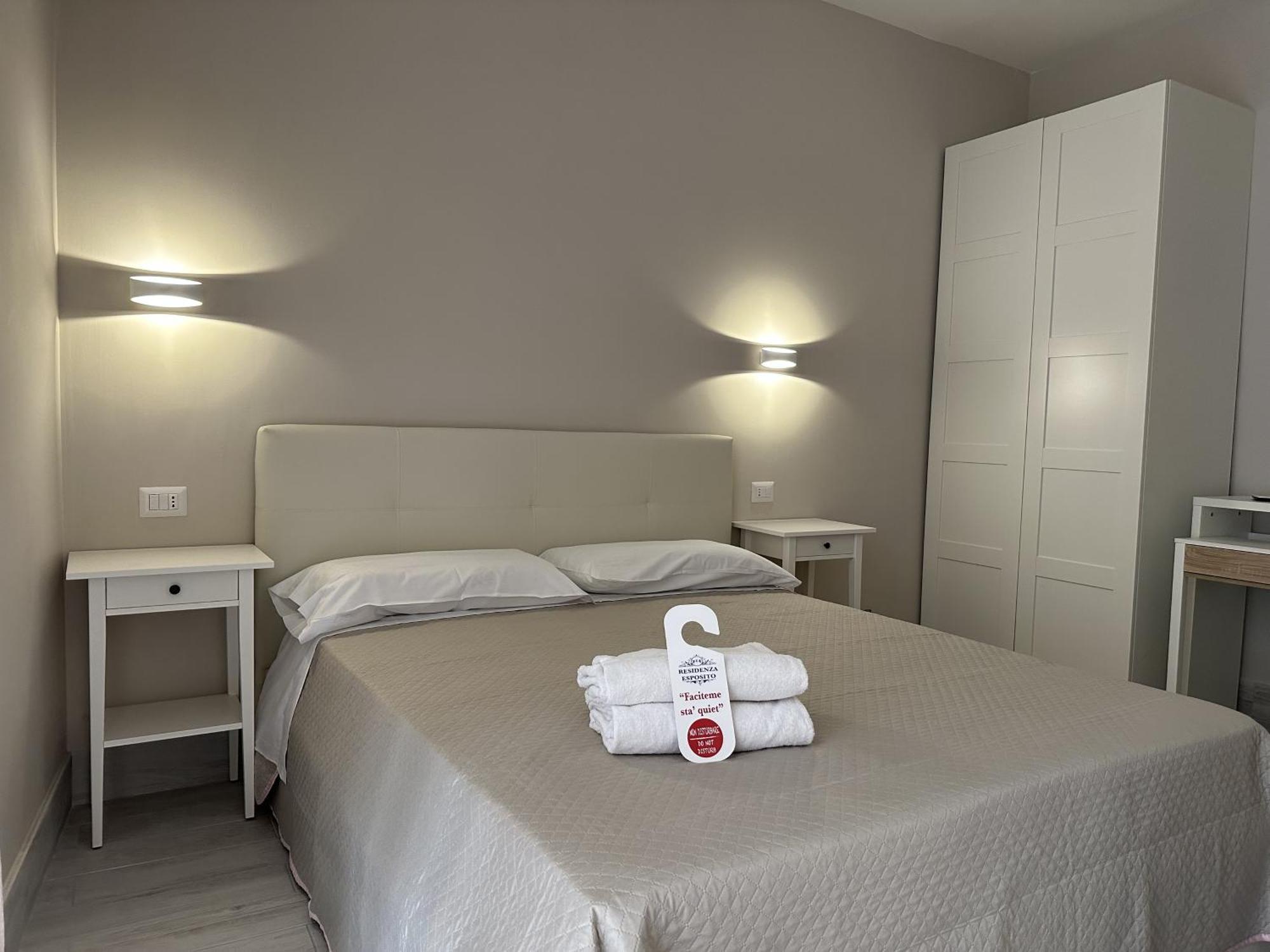 Residenza Esposito Hotel Napoli Eksteriør billede