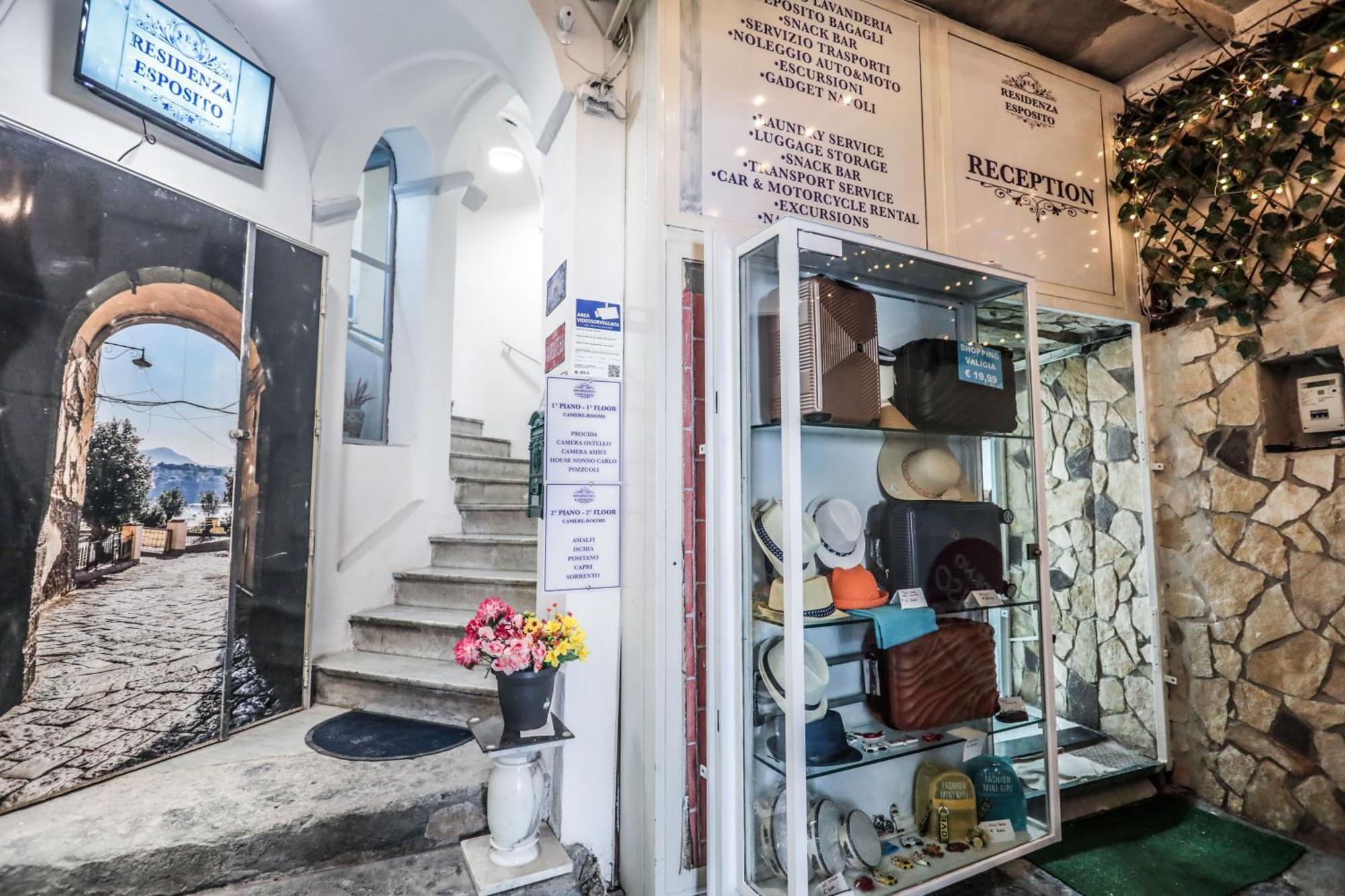 Residenza Esposito Hotel Napoli Eksteriør billede