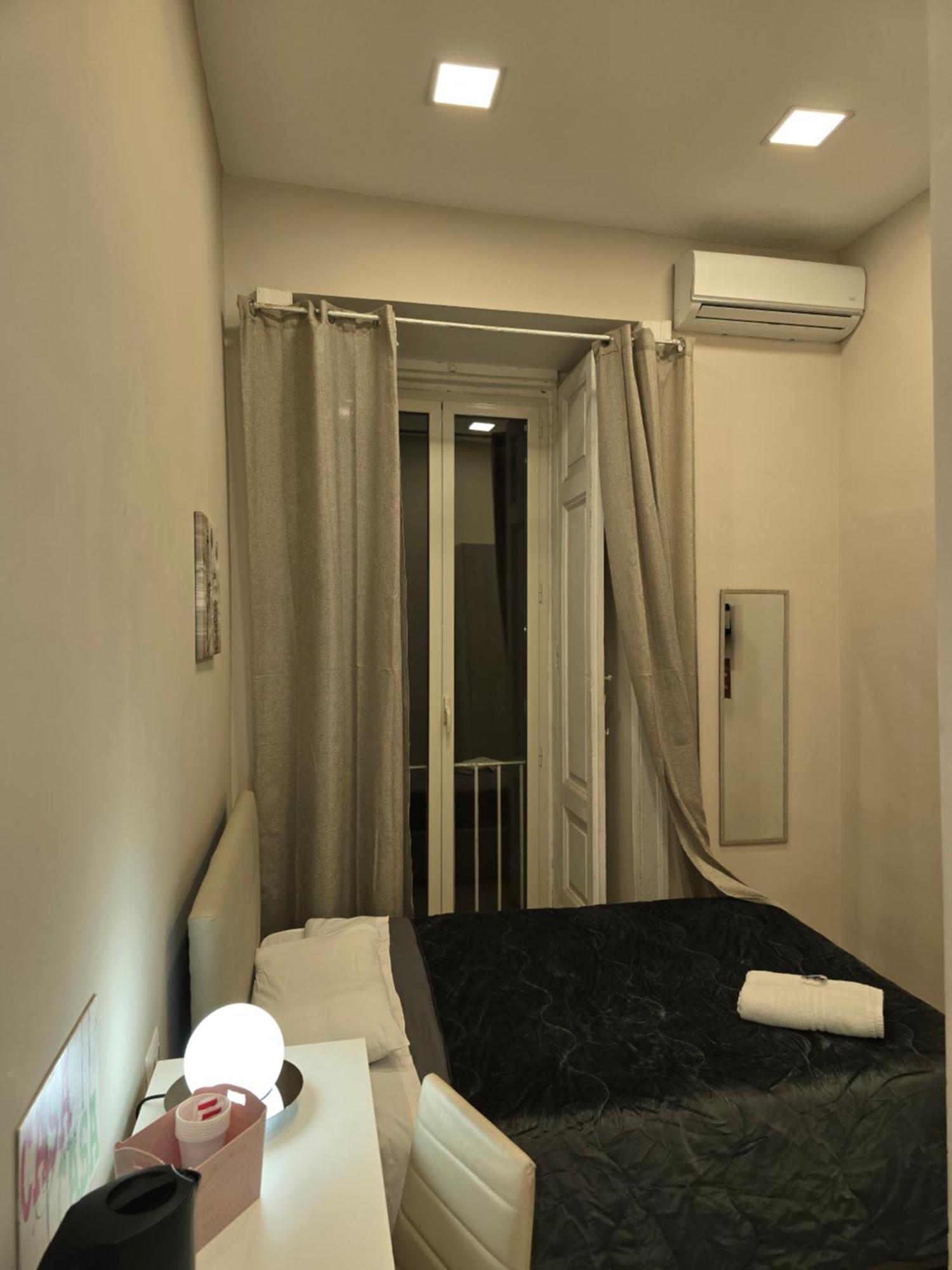 Residenza Esposito Hotel Napoli Værelse billede